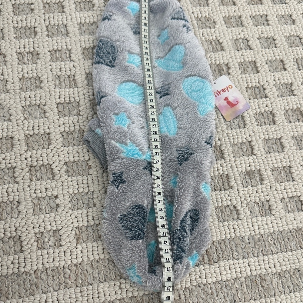 Gray and Blue Heart Patterned Dog Hoodie - Picture 3 of 4